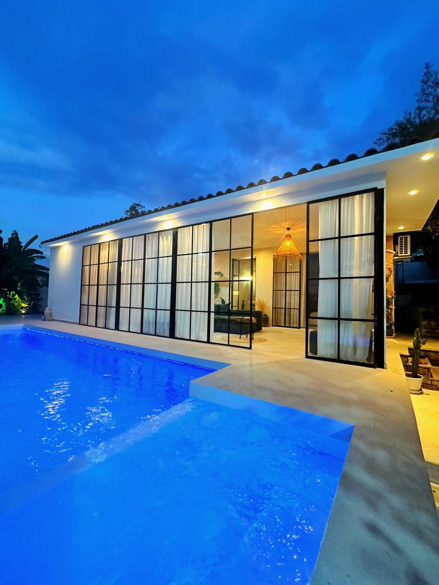 Serein Villas Ksamil Exteriör bild